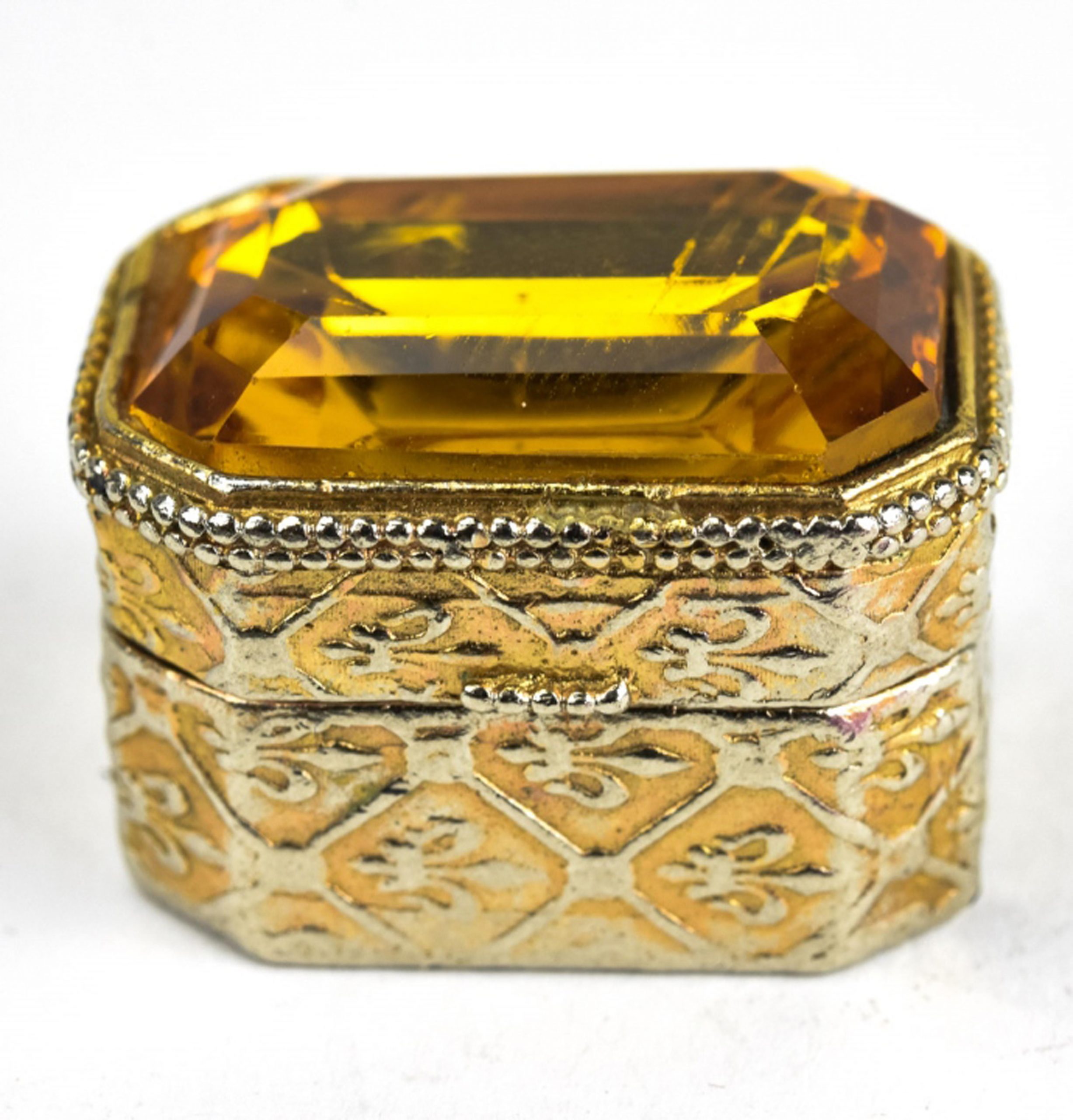 Vintage Miniature Citrine Crystal Pill / Snuff Box/AuctionDaily