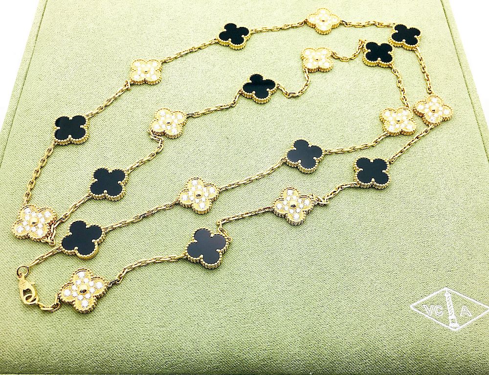 Van Cleef & Arpels 18k Diamond Vintage Alhambra 20/Auctiondaily