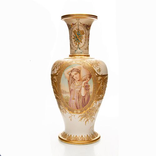 DOULTON BURSLEM VICTORIAN NEOCLASSICAL PORCELAIN VASE