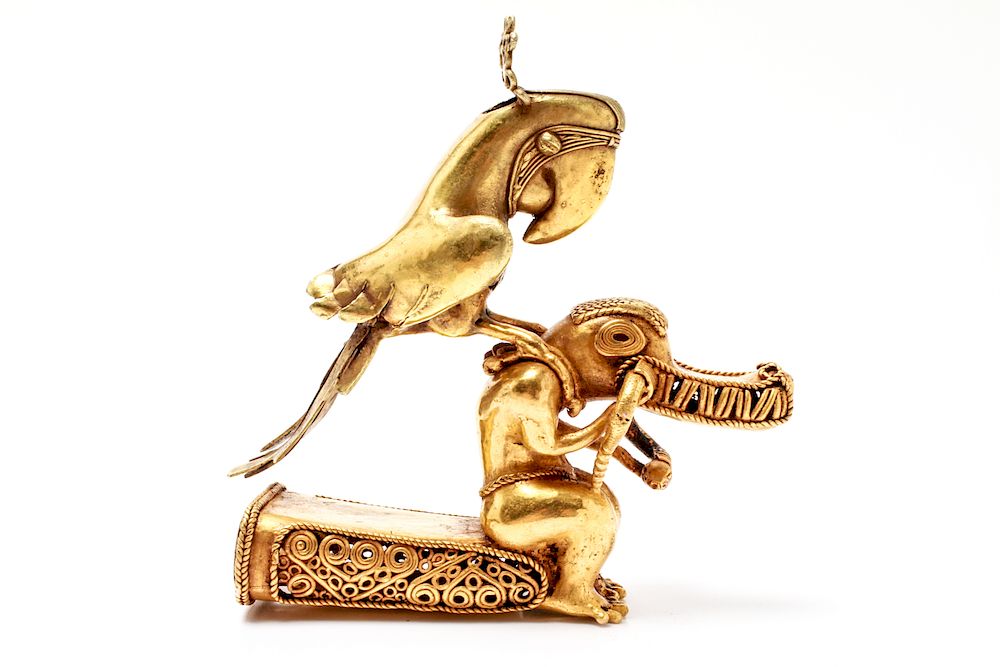 Pre-Columbian Gold Tairona Tumbaga Figural Finial/Auctiondaily