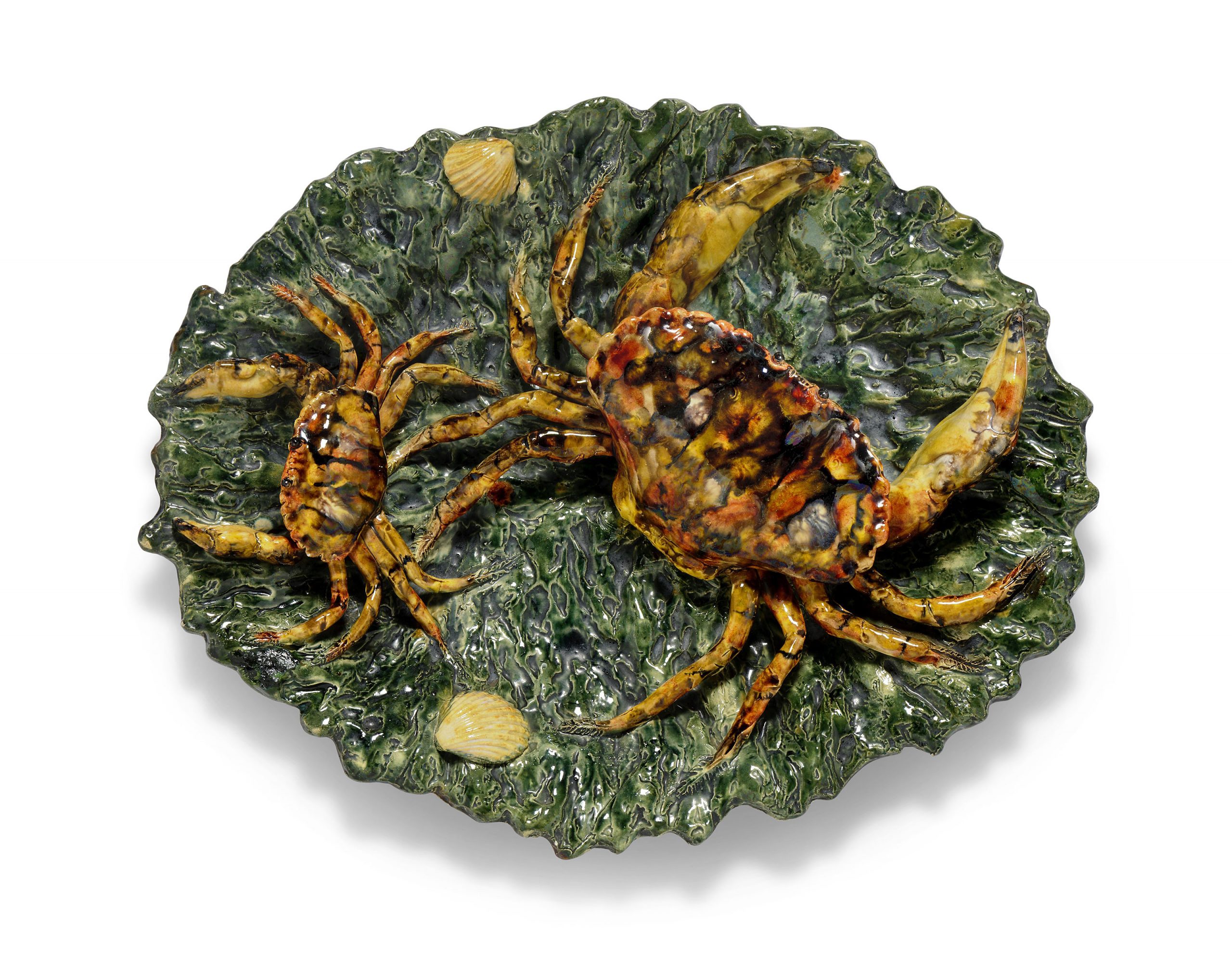 A PALISSY-STYLE MAJOLICA 'CRAB' CHARGER