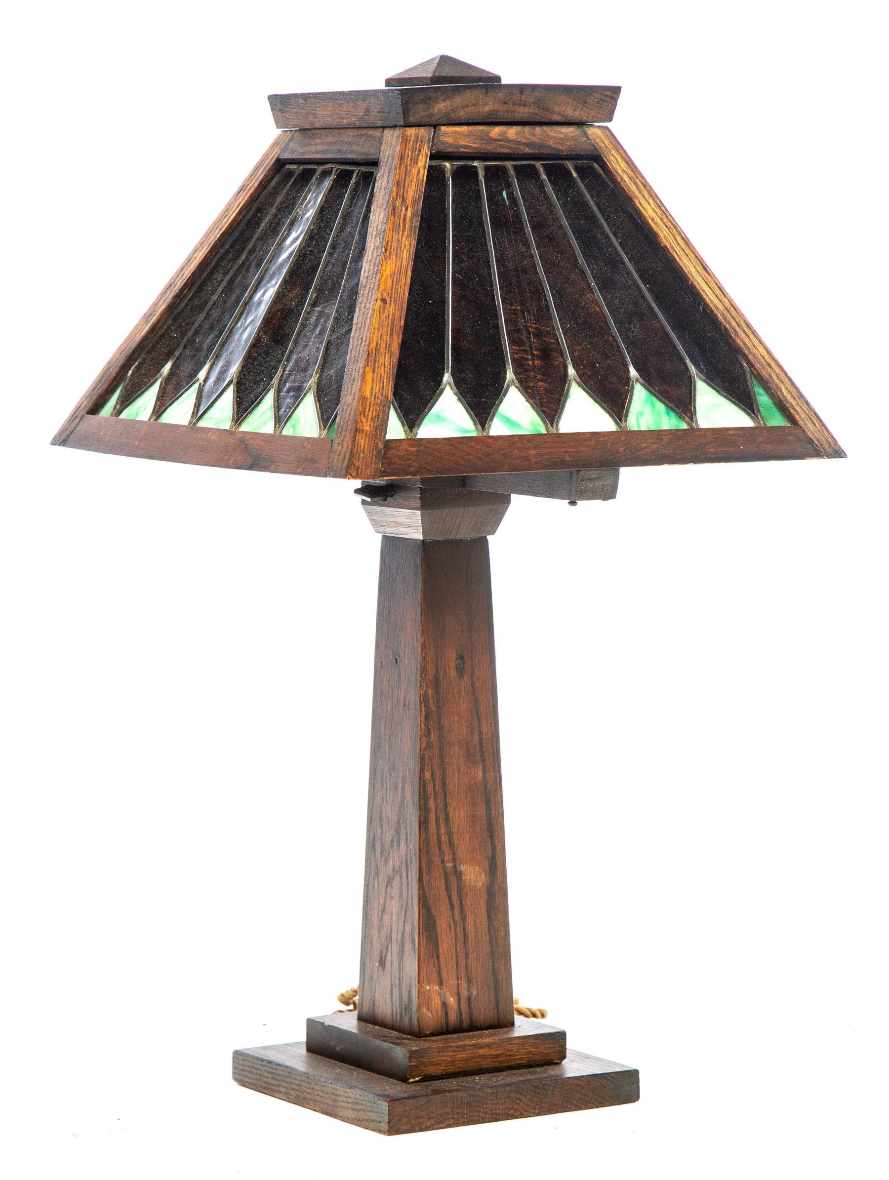 Mission Table Lamp With Leaded Shade
