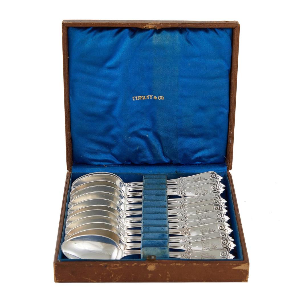Tiffany & Co Beekman pattern silver teaspoon set in original case (12pcs)
