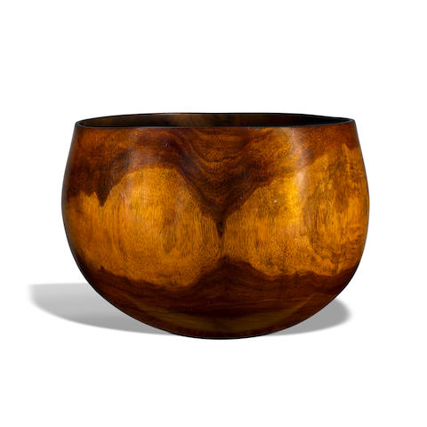 FINE SERVING BOWL, HAWAIIAN ISLANDS