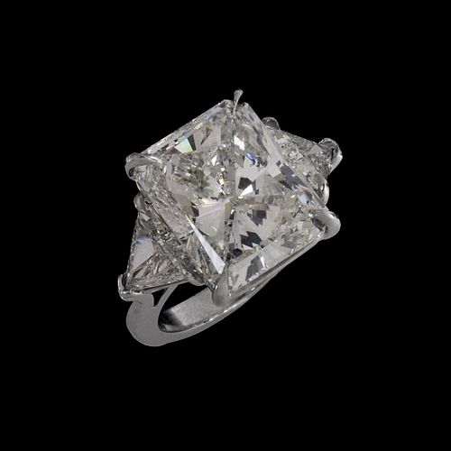 GIA 10.49 Carat Diamond and Platinum Ring