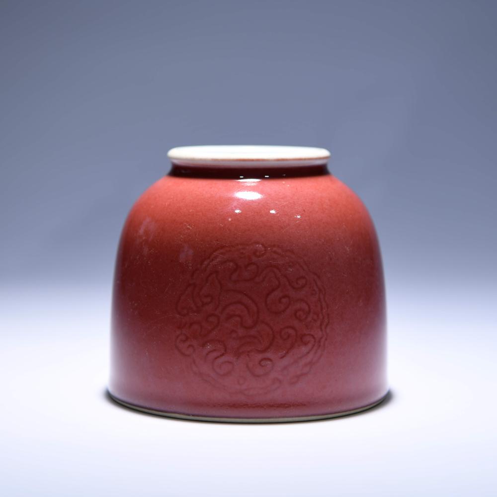 A CHINESE RED GLAZE DRAGON PATTERN PORCELAIN WATER POT