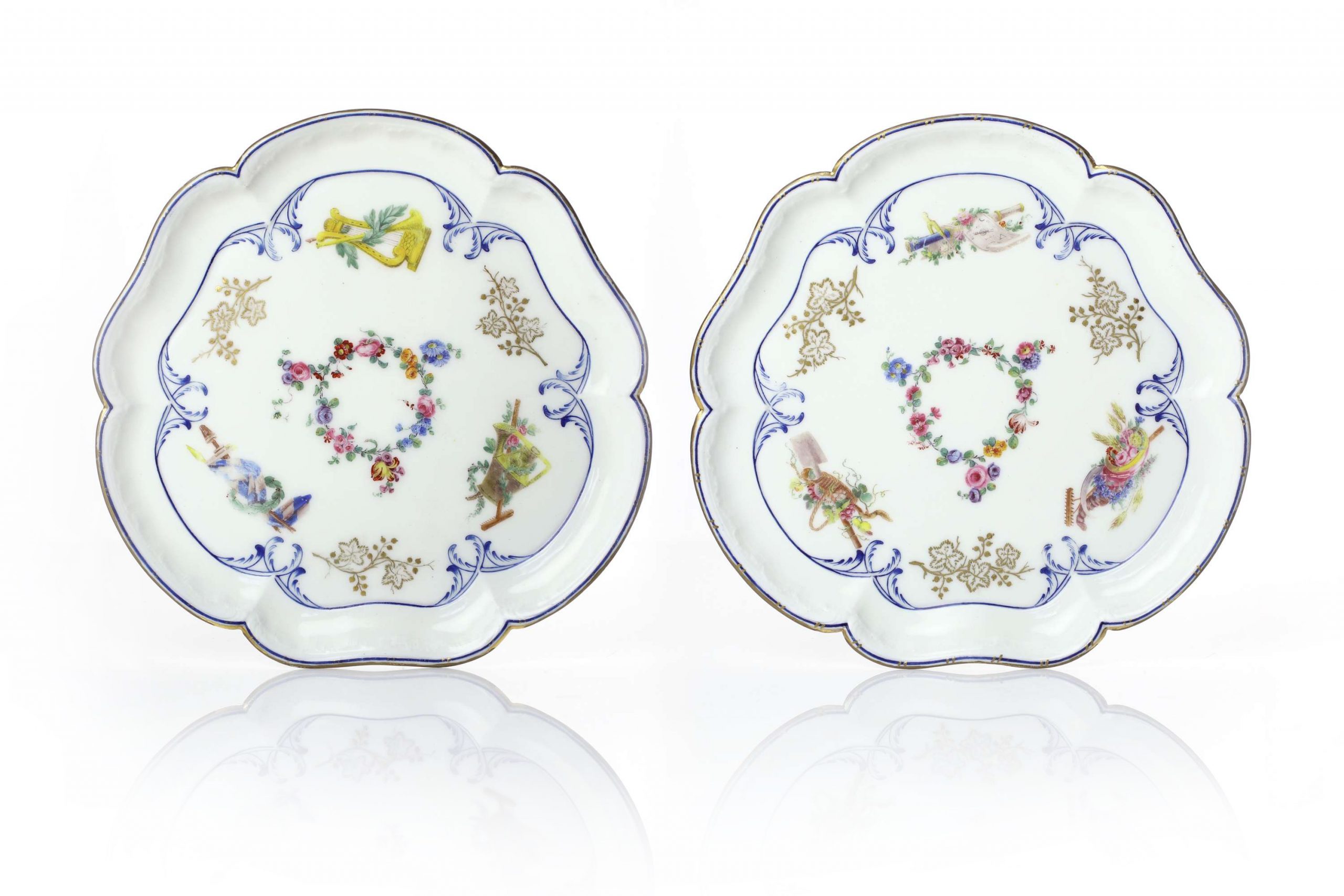 Sèvres pair of footed trays