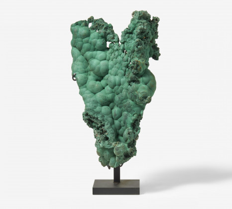 LARGE MALACHITE CLUSTER.