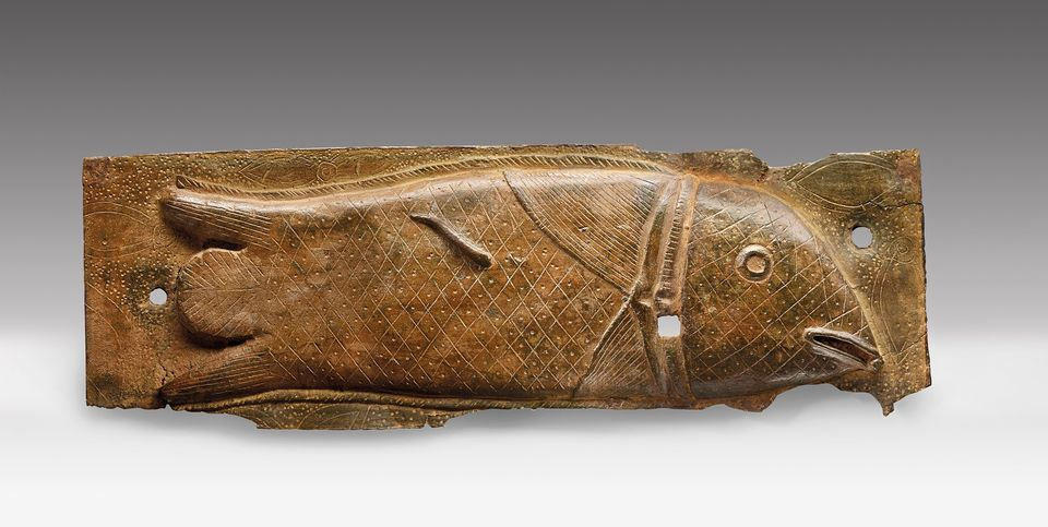 Edo bronze plaque made in the Kingdom of Benin. Image courtesy of Christie’s.