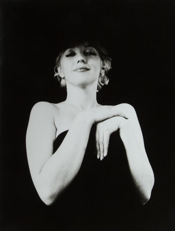 MARILYN MONROE 1956-1973 BLACK AND WHITE PHOTOGRAPH SIGNED BY MILTON H. GREENE