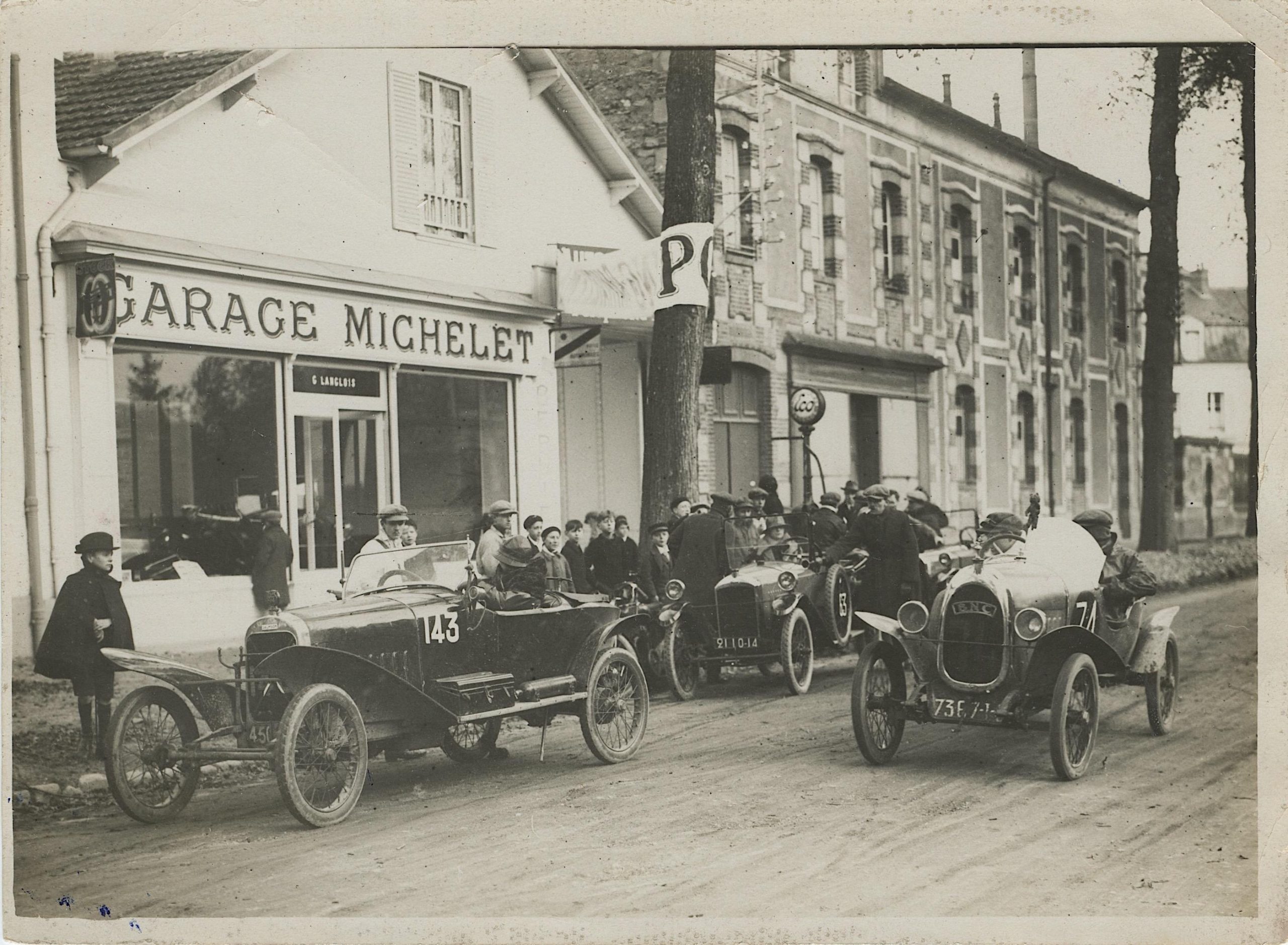 Antique Real Photo Car Garage Michelet, RARE