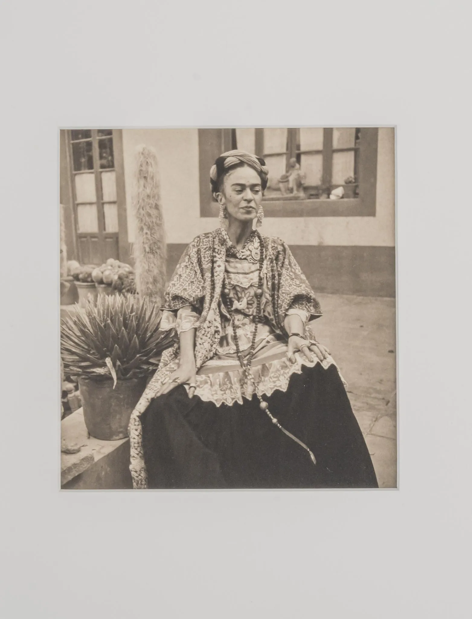 Bernice Kolko, "Ten Photographs of Frida Kahlo"