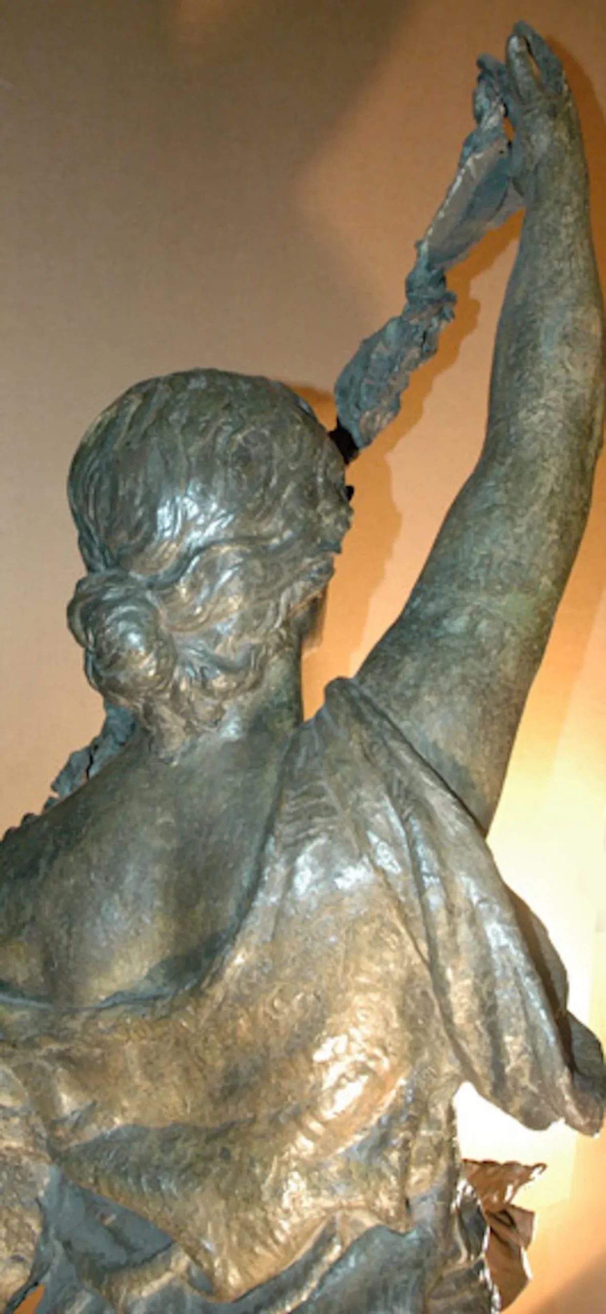 Bronze, Girl of Peace