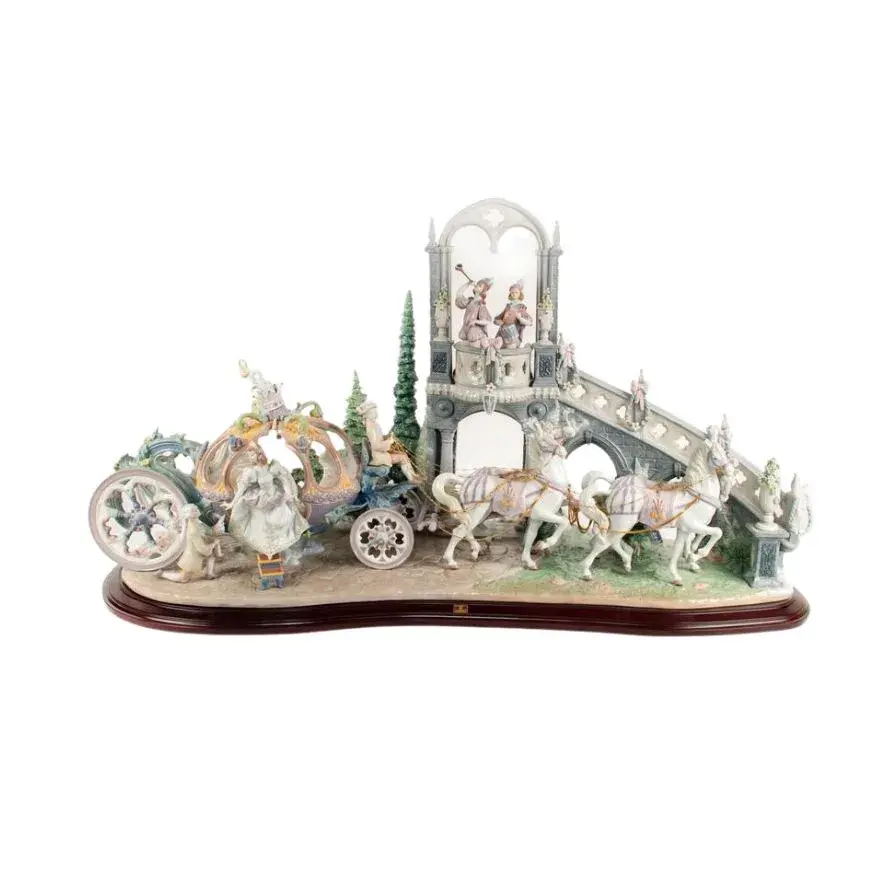 Cinderella's Arrival 1001785 Ltd. - Lladro Porcelain Figurine