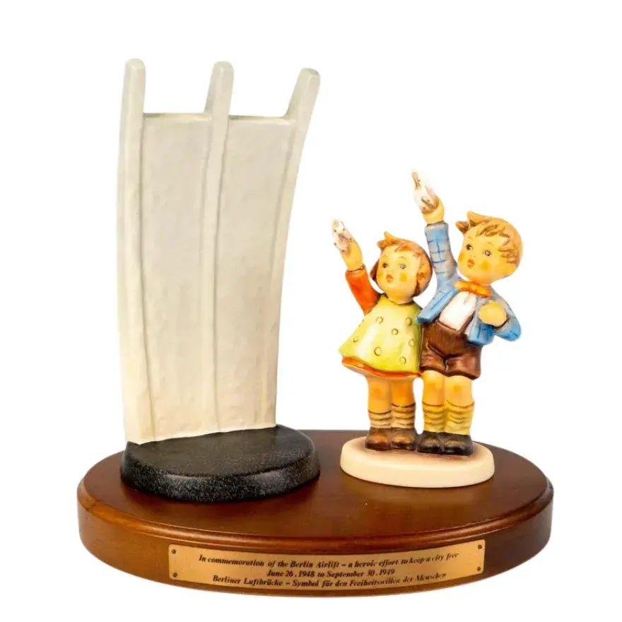 Goebel Hummel Figurine, Berlin Airlift