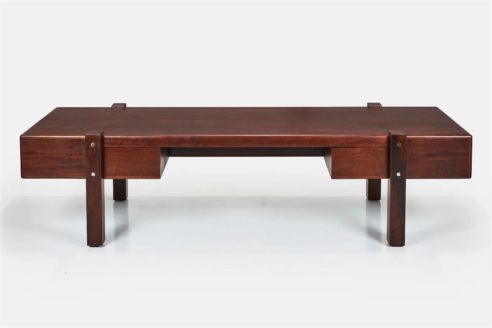 Sergio Rodrigues, Monumental 'Eleh' Desk